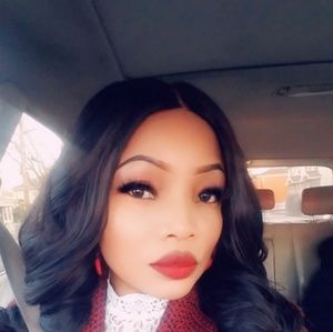 Meet your Posher, Nichole